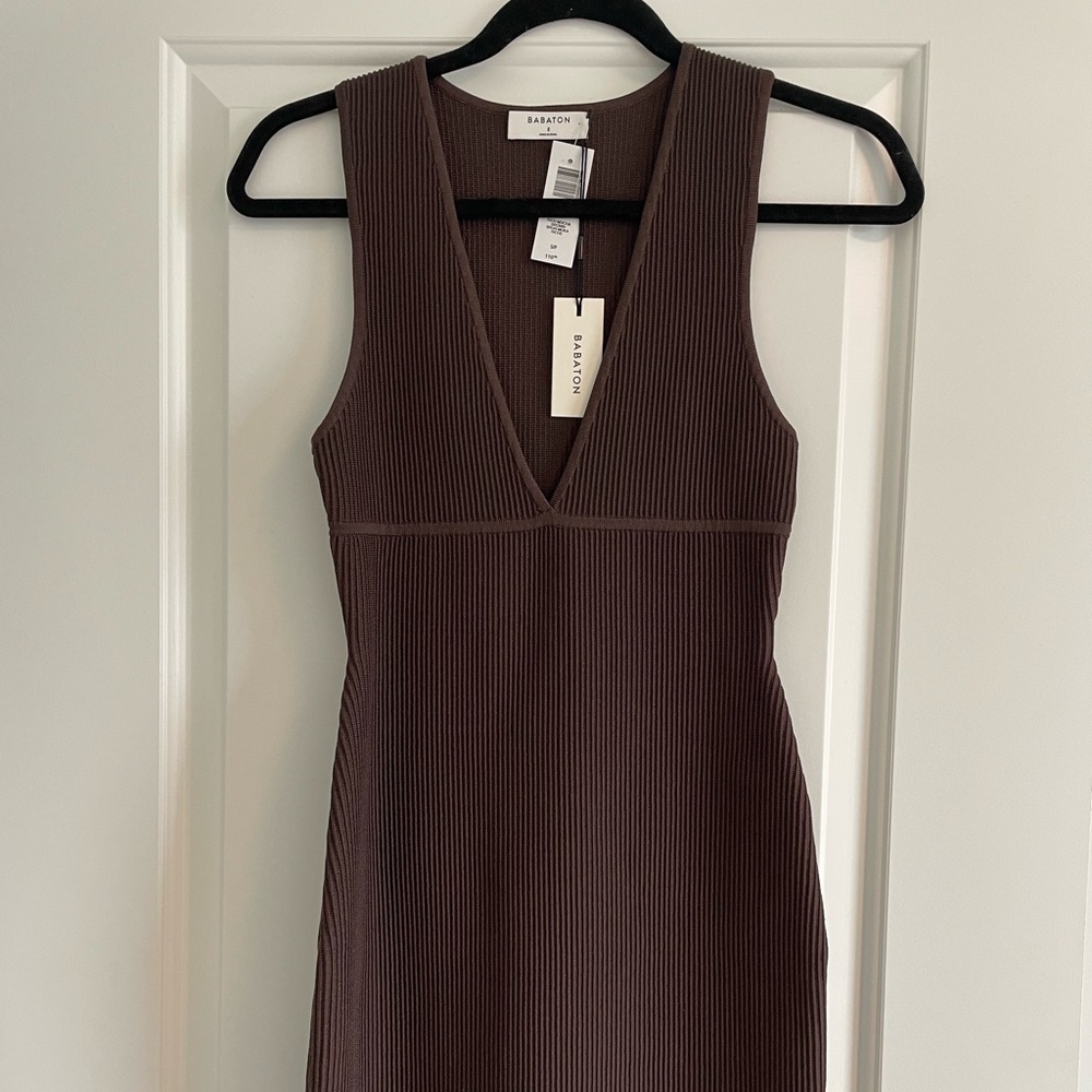 Babaton Sculpt Knit Dress Robe Brune Brown Rich Deep V